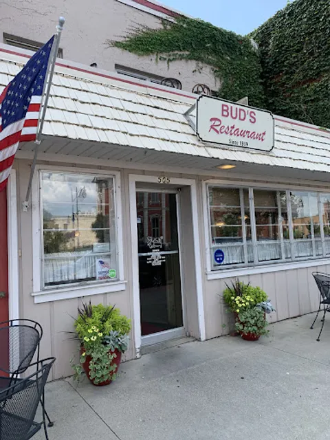 Bud's Restaurant