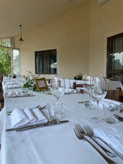 Ristorante pizzeria - La Foresteria (anche camere)