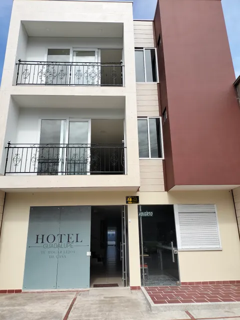 Hotel Guadalupe Acacias