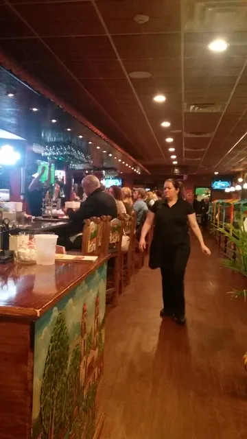 865 Second Street Shopping Center