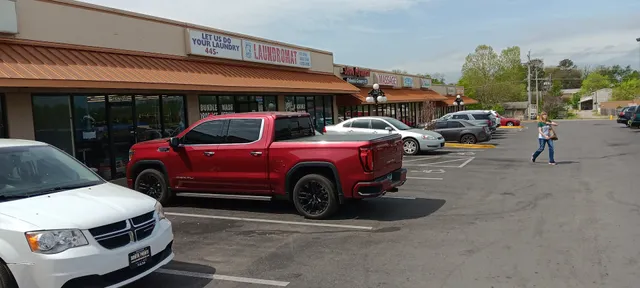 West Highlands Plaza