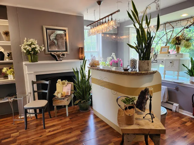 Michelle Vanselous LLC Gallery & Salon