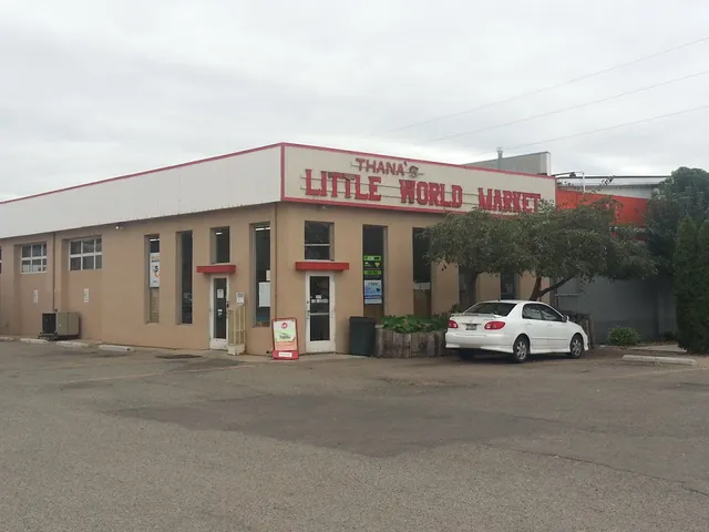 Thana's Little World Market