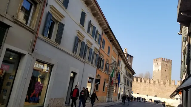 Carrera HOME apartments Verona - BIKE HOTEL