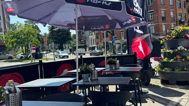 Pizza Hut Delivery - Uccle