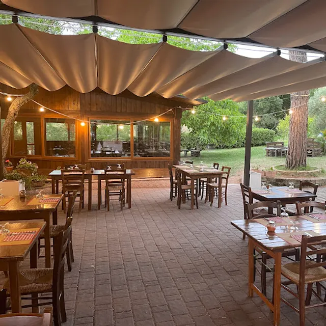 Ristorante Agriturismo Casale Il Gallo Bianco