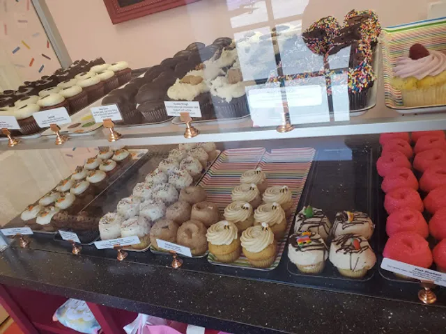 Pink Elephant Cupcakes