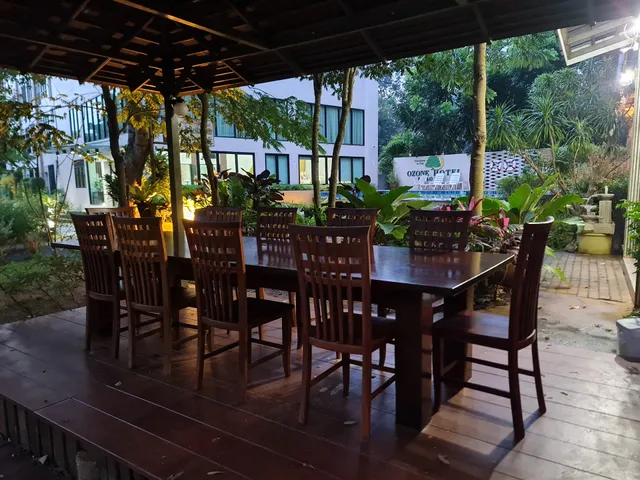 Giant Tree Cafe Khaoyai