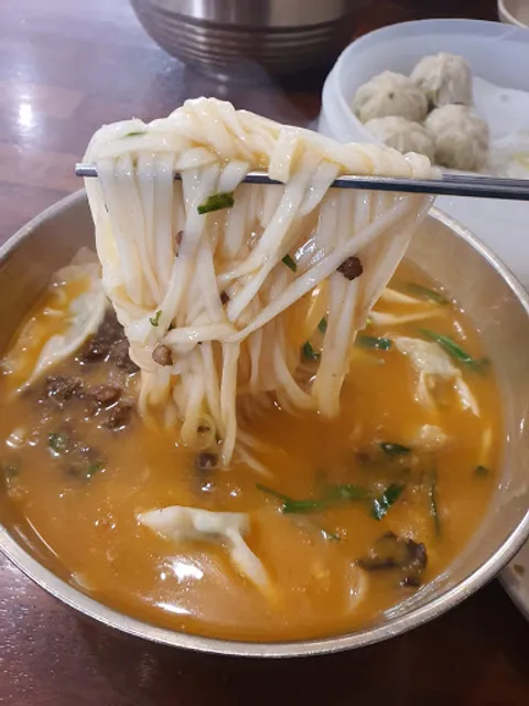 Gangnam Gyoja Head Store