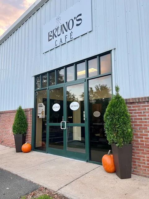 Bruno's Cafe