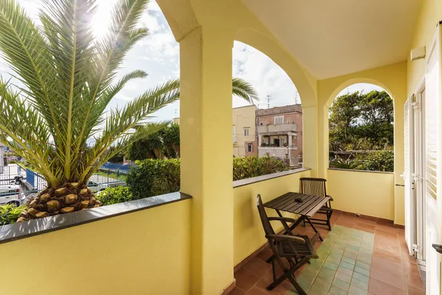 Le Grand Bleu - Gioia Apartments