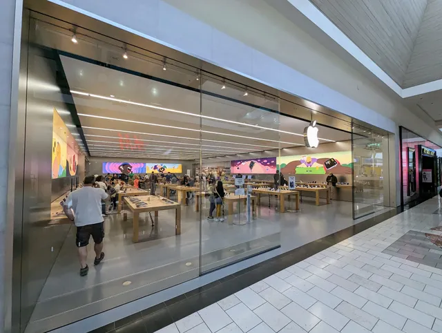 Apple Washington Square