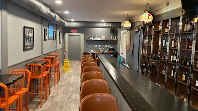 The Bar On Middle (formerly The Ebb Tide)