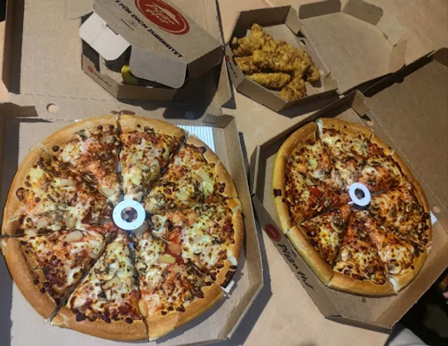 Pizza Hut