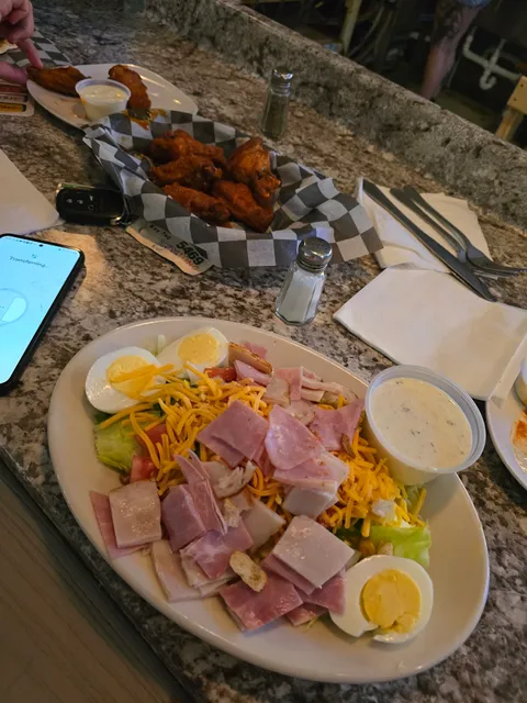 Break Room Bar Grille & Billiards