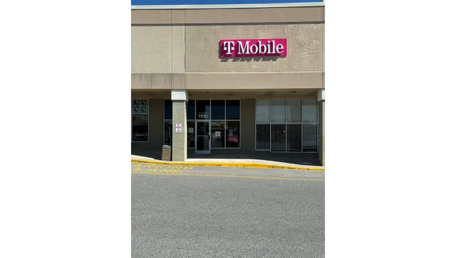 T-Mobile Authorized Retailer