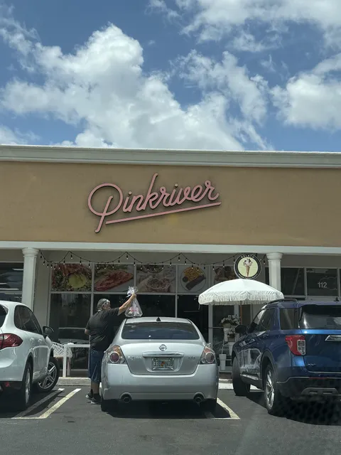 Pinkriver All Day Bistro, Organic Coffee & The Best Empanadas in the World