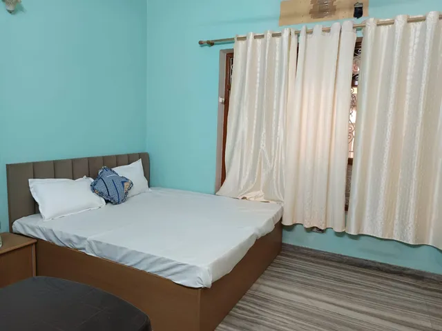 Om Guest House||Best & Top Guest House, Best Budget Guest House, Top Family Guest House in Varanasi