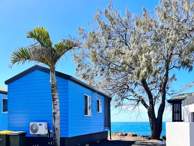 Absolute Oceanfront Tourist Park