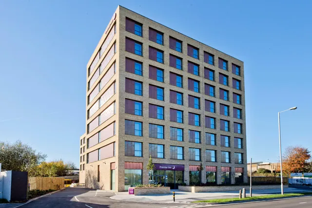Premier Inn London Tolworth hotel