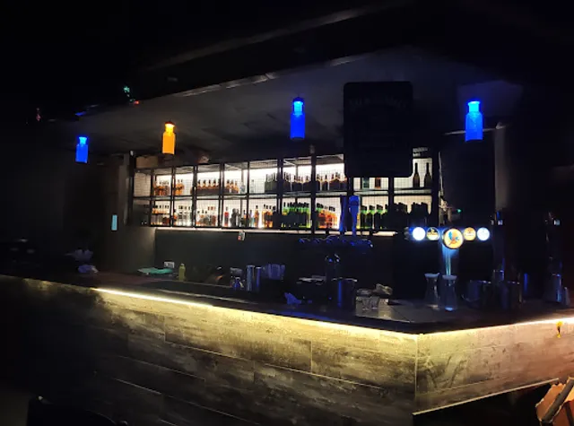 Drinx Exchange Kandivali (East)