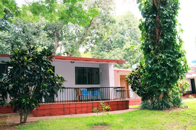 Hotel Mayura Riverview