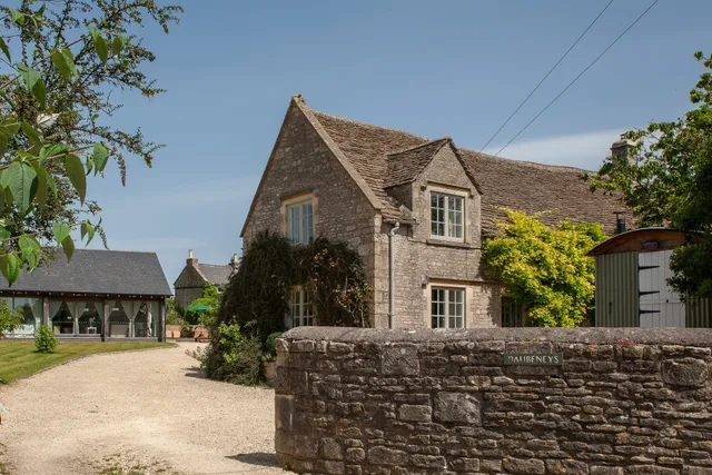 Daubeneys Holiday Cottages