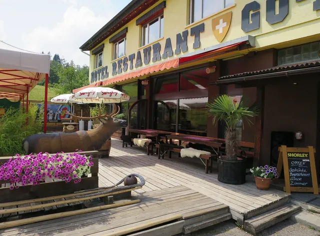 Go-In Hotel & Restaurant