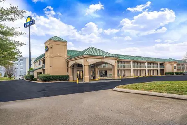 Days Inn by Wyndham Clarksville North