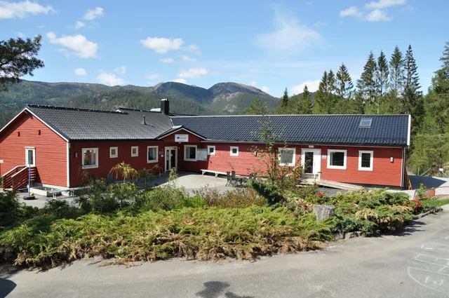 Tonstadli Ferie, Kurs og Misjonssenter