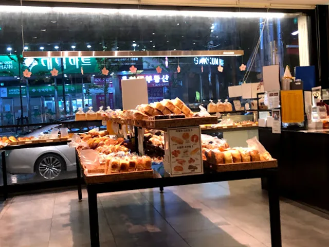 마들렌베이커리청운점