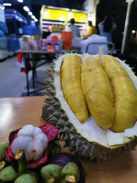 548 Durian Stall - Ah Kiat