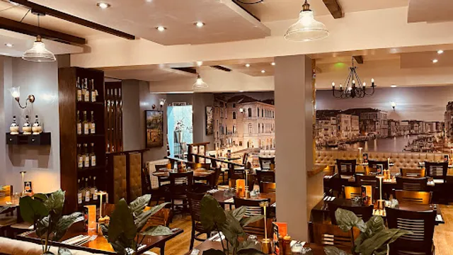 ALFRESCO - 📍 Cleeve