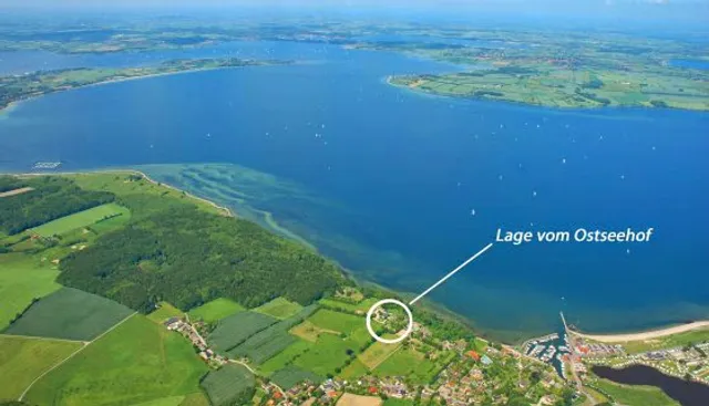 Ostseehof - Ferienhäuser mit Meerblick