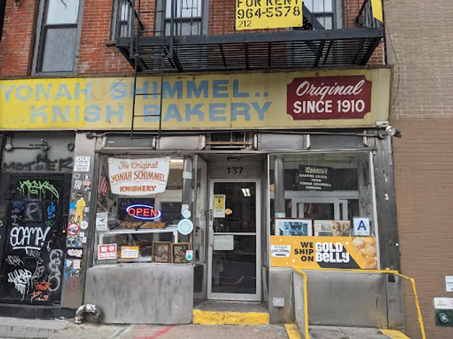 Yonah Schimmel's Knish Bakery