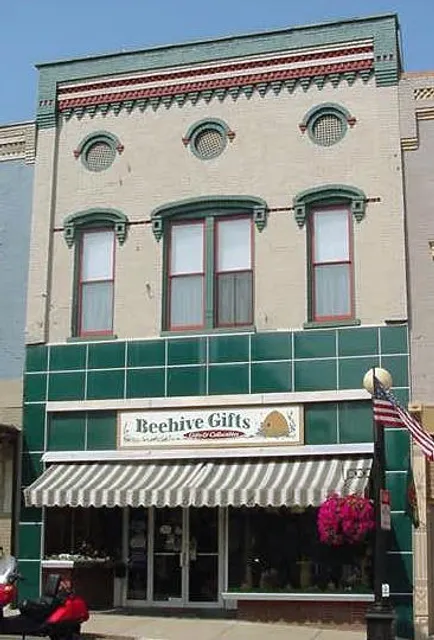 Beehive Gifts and Pet Boutique