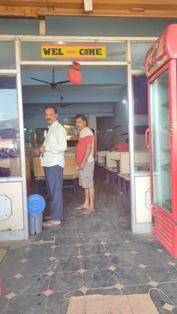 Shrikrishna Refreshment