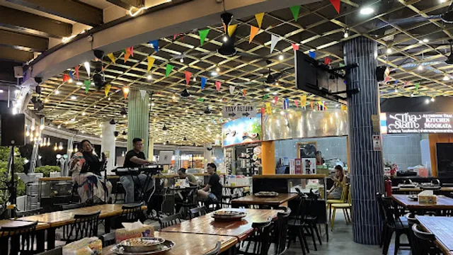 Tha Siam Charcoal Mookata @ Tyrwhitt road