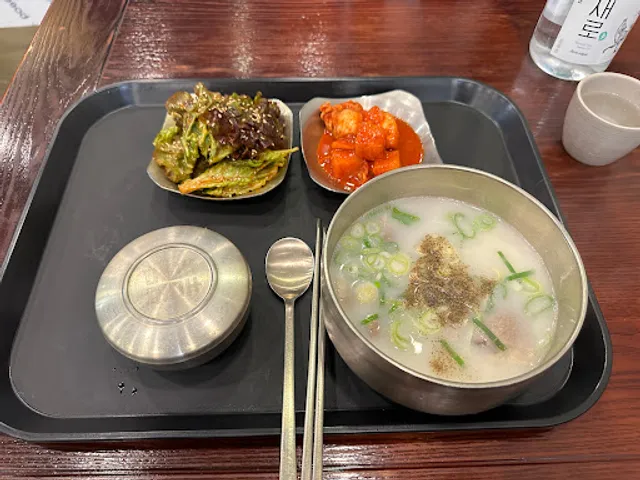 서울깍두기 유스퀘어점