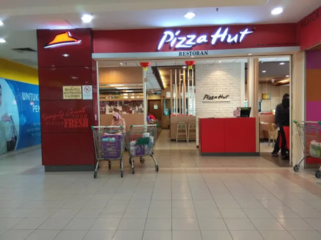 Pizza Hut Restaurant Giant Kuala Terengganu