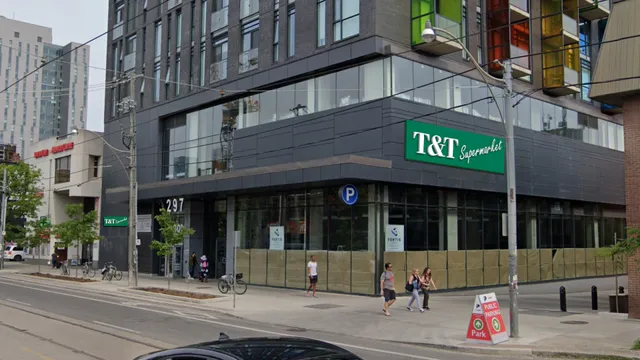 T&T Supermarket College Store