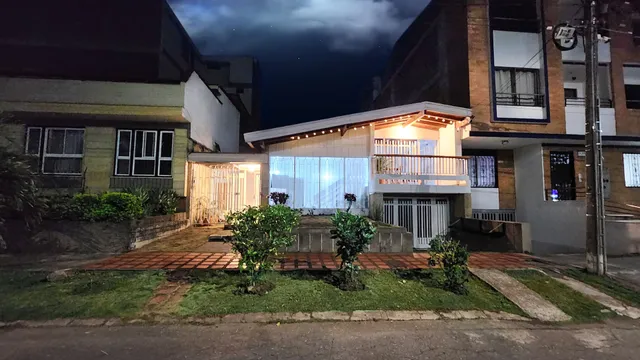 Laureles Bed and Breakfast