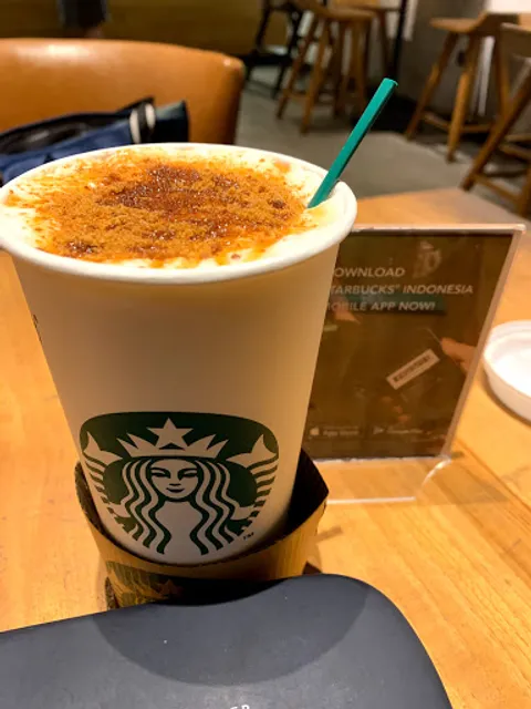 Starbucks Plaza Araya