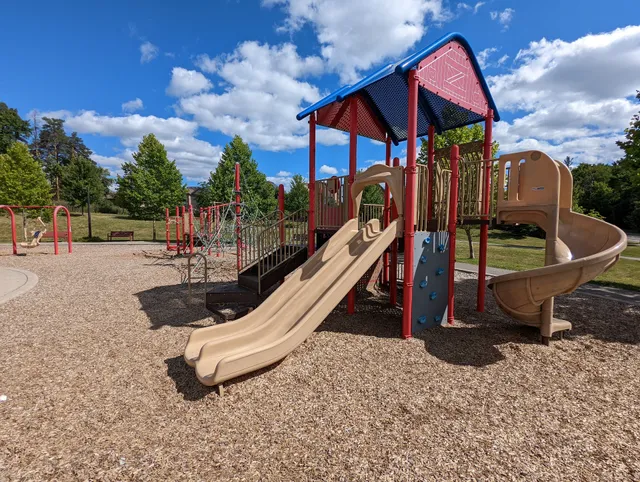 Pheasant Hollow Park