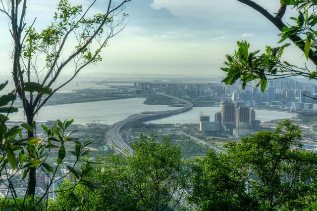 Shenzhen Dananshan Reform and Open Memorial Park （Northeast Gate）