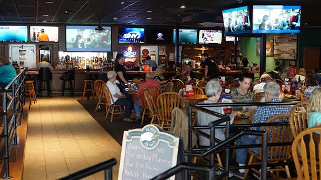 Tanner's Bar & Grill