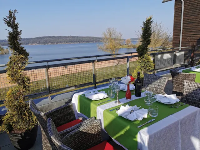 Ristorante Pizzeria "Zum Yachthafen"