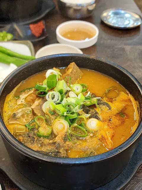 신라해장국 - 마산역점