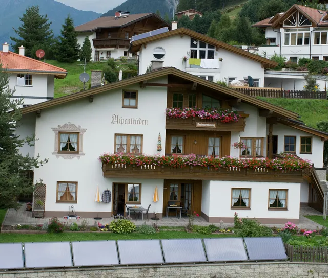 Haus Alpenfrieden