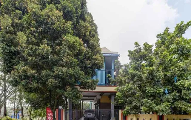 OYO 91298 Rumah Cantik Homestay Syariah